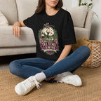 TEE TIME AND WINE GOLFER BADGE T-SHIRT